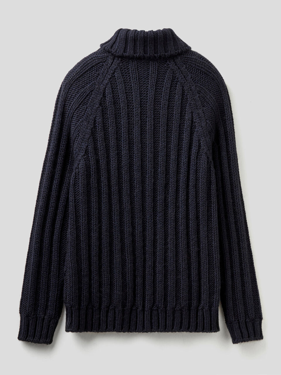 Maglione dolcevita lavorato image number 2