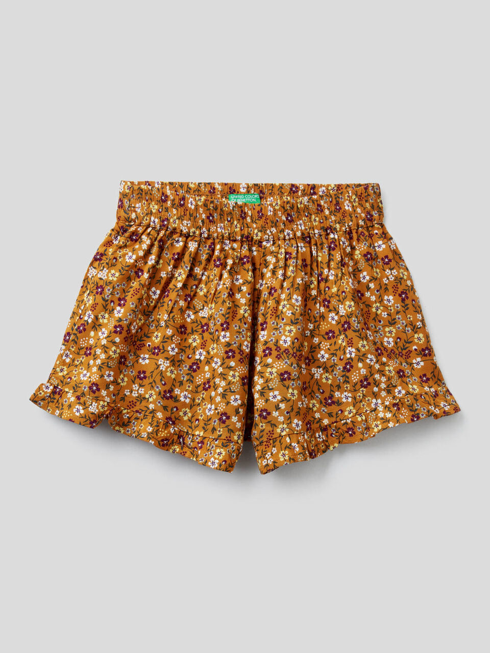 Shorts fluidi con stampa floreale image number 1