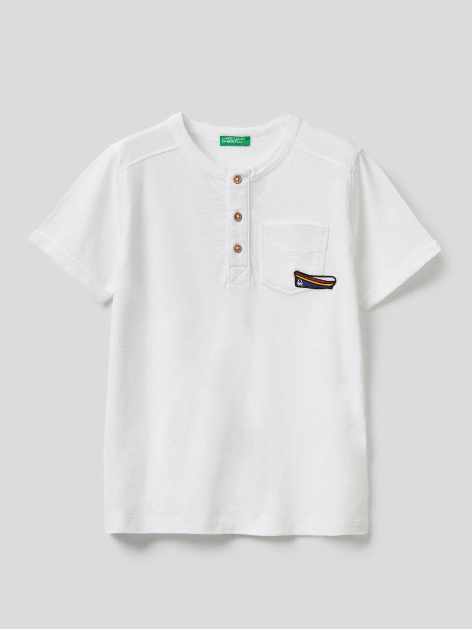T-shirt serafino in puro cotone image number 1