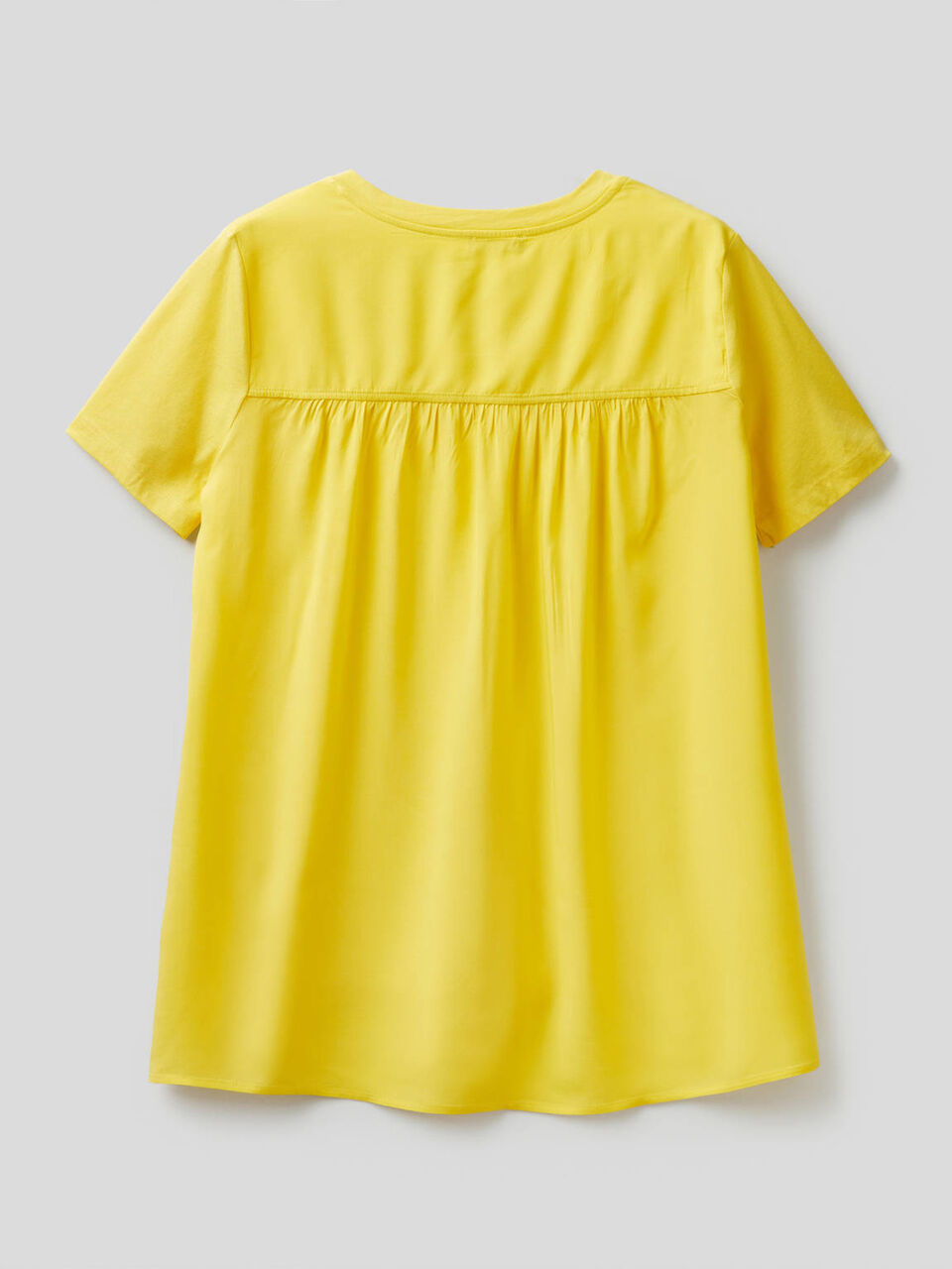 T-shirt con retro in viscosa image number 2