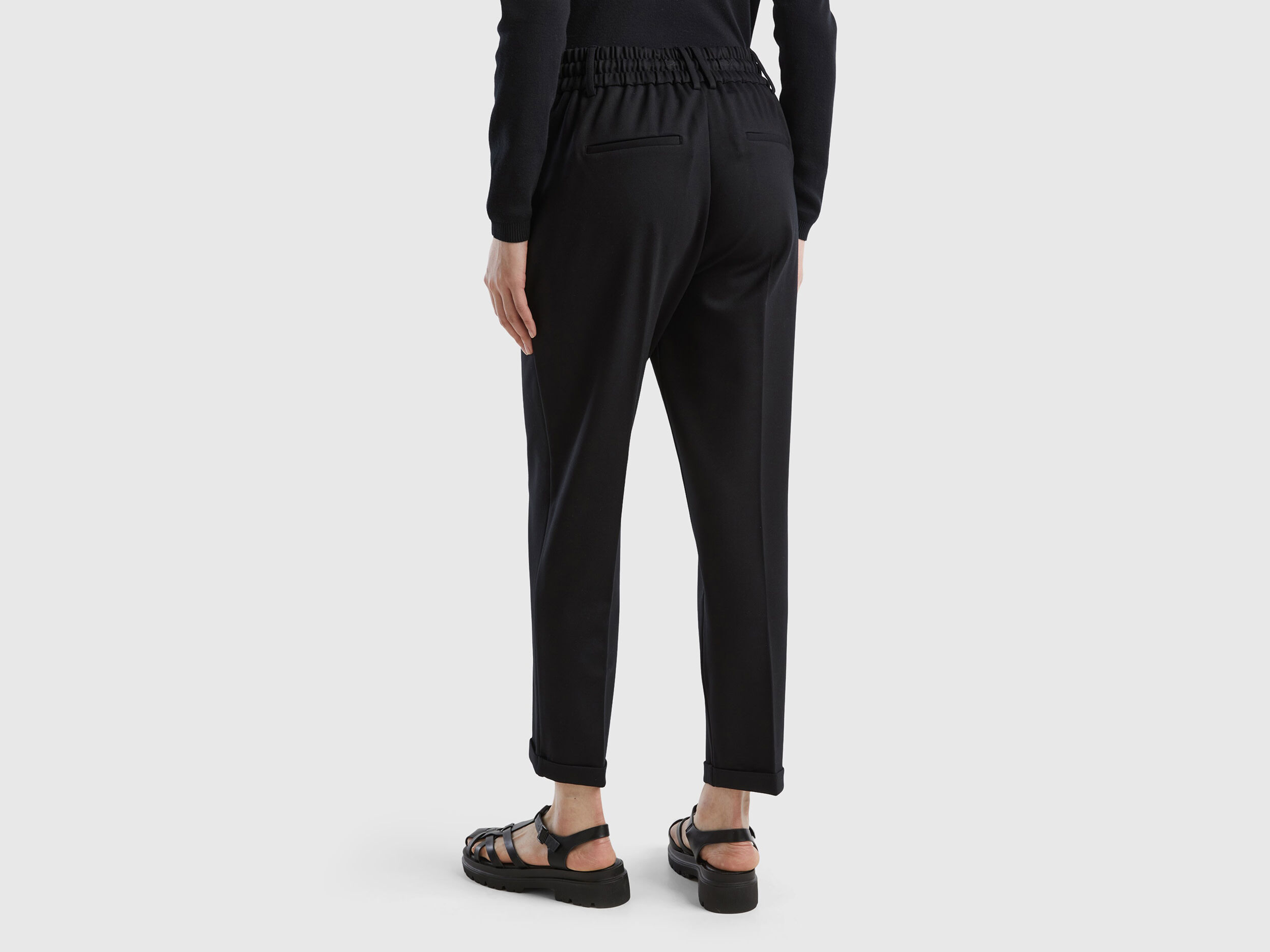 Pantaloni tinta unita con coulisse Nero Benetton
