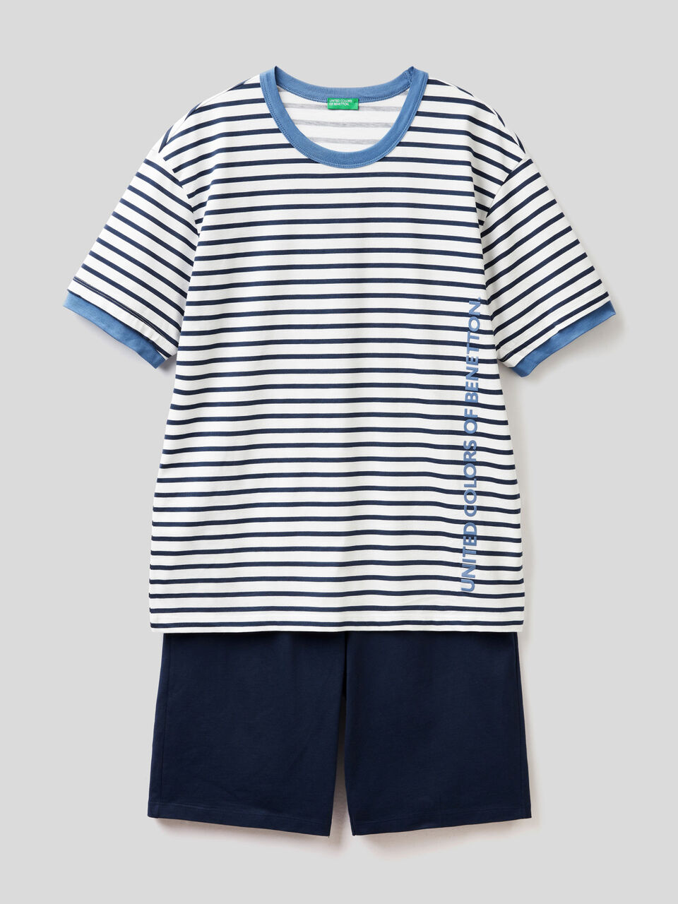 Pigiama corto con maglia a righe image number 1