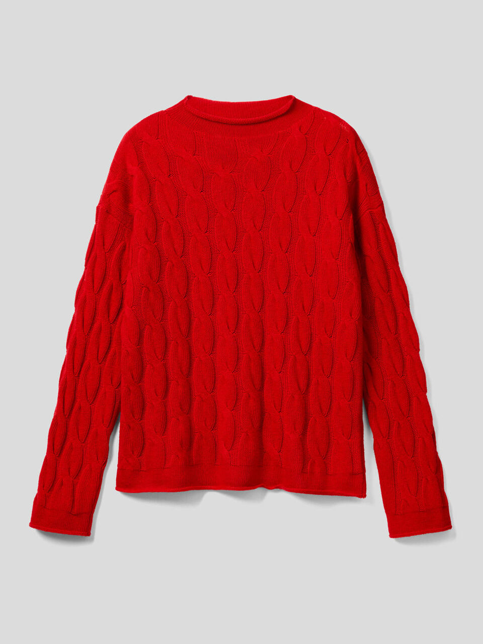 Maglia con lavorazione a trecce image number 1