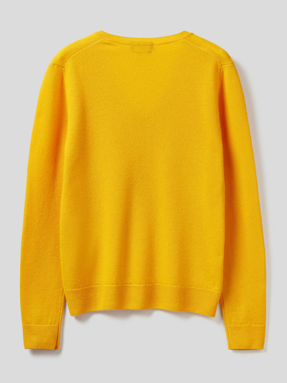 Maglia con scollo a V in pura lana vergine image number 2