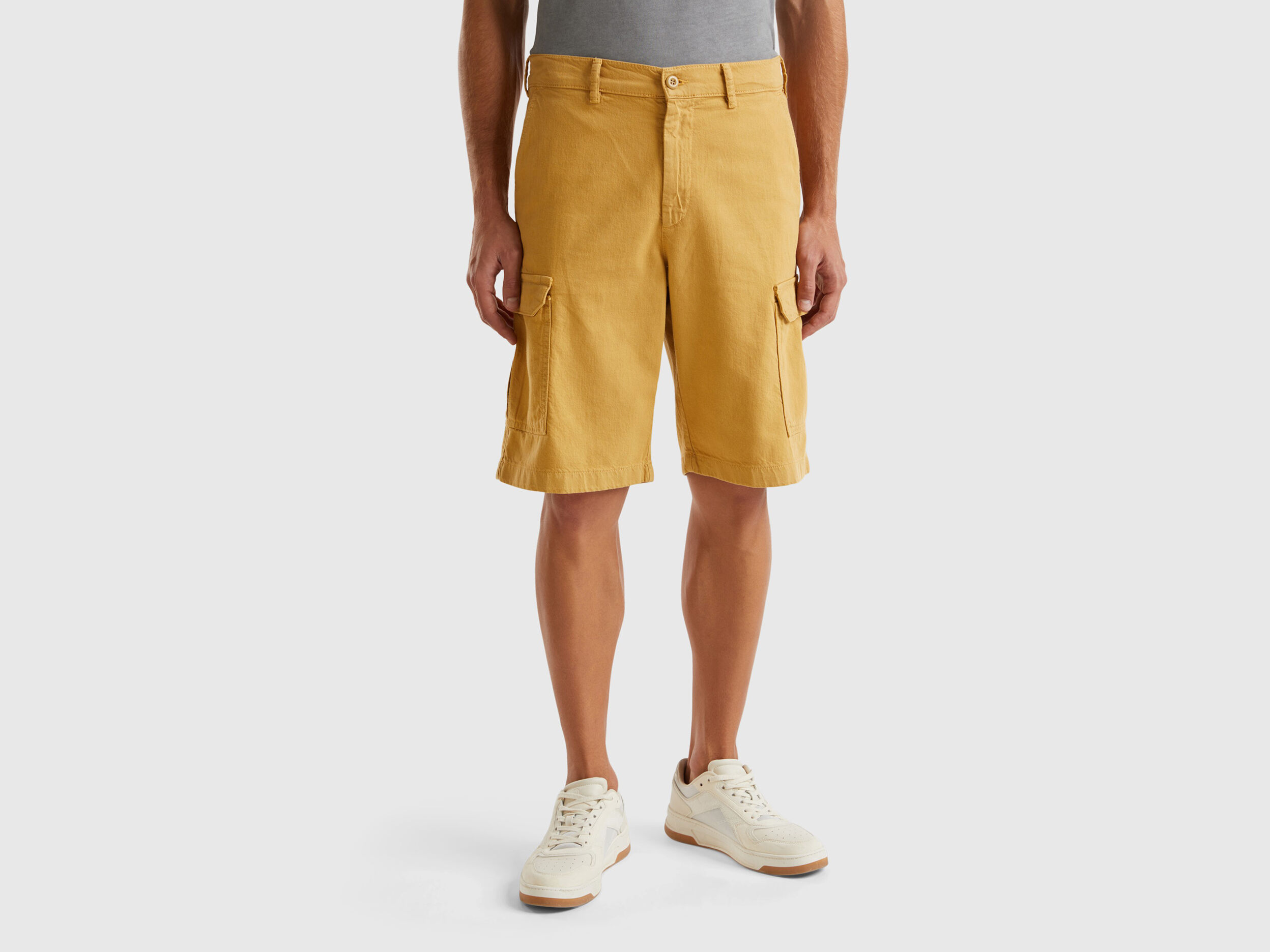 Pantaloni Corti Uomo e Bermuda Lino Felpa Denim o Cotone