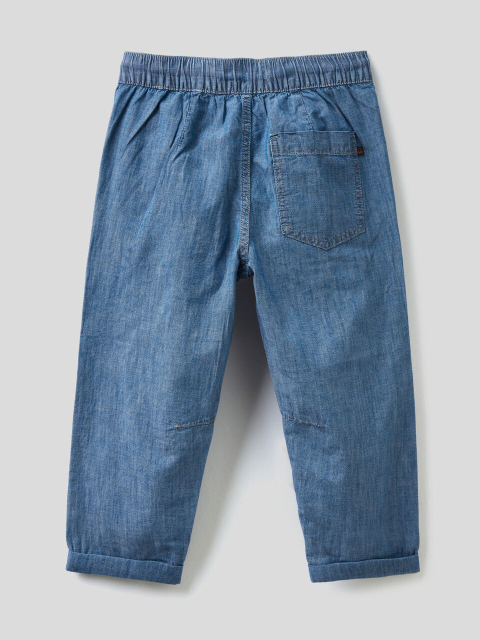 Pantaloni carrot fit in misto lino image number 2