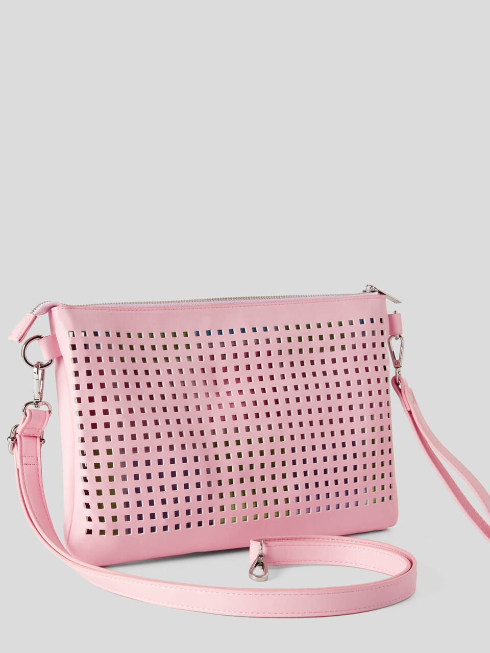 Borsa traforata con pochette estraibile image number 2