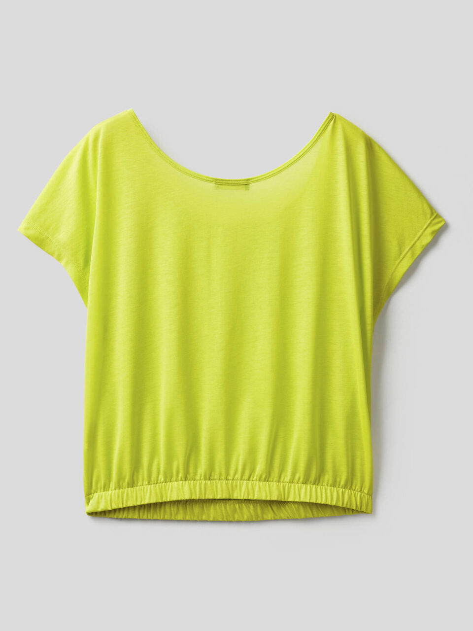 Blusa fluida con scollo rotondo image number null