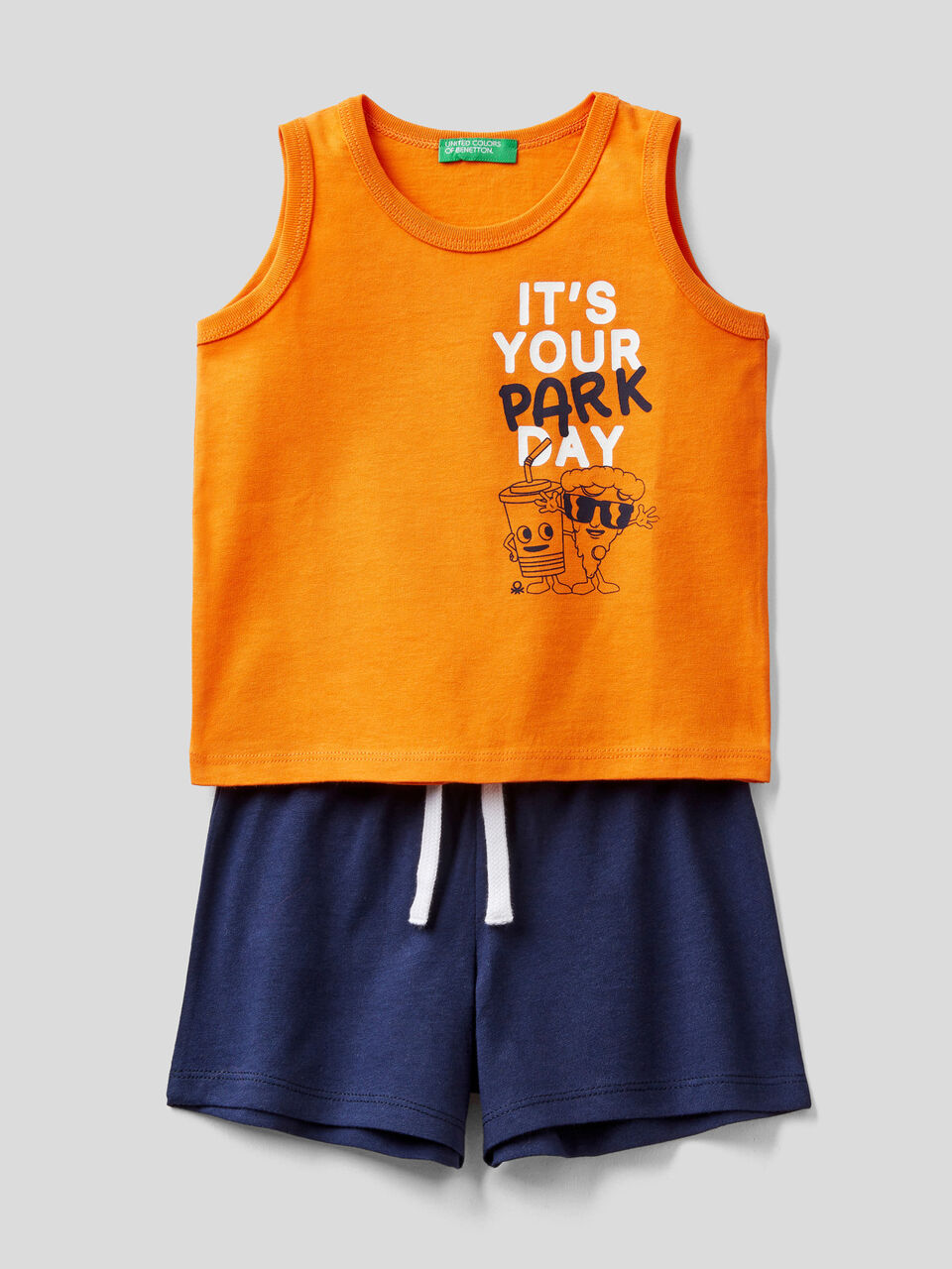 Completo canotta e shorts image number 1