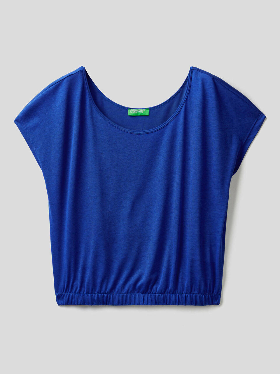 Blusa fluida con scollo rotondo image number 1