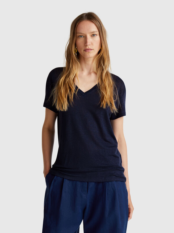 T-shirt scollo a V in puro lino Donna