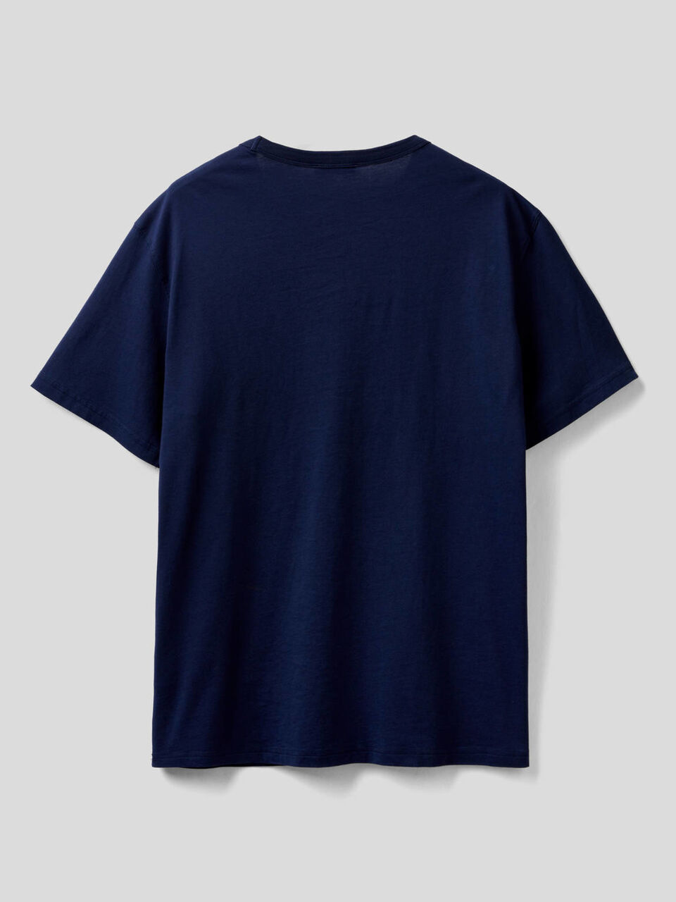 T-shirt blu scuro con stampa fotografica image number 2