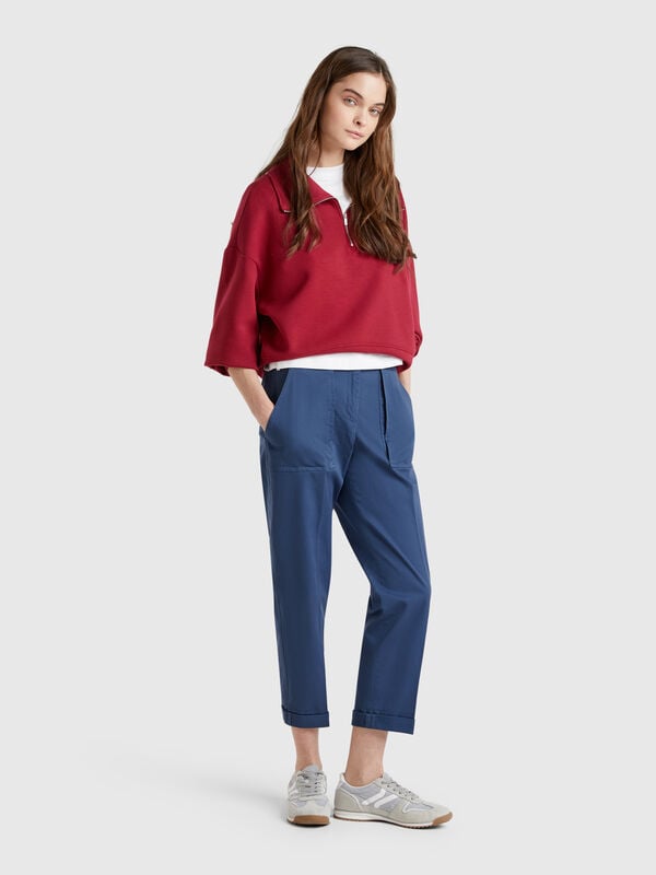 Pantaloni con risvolto in cotone stretch Donna