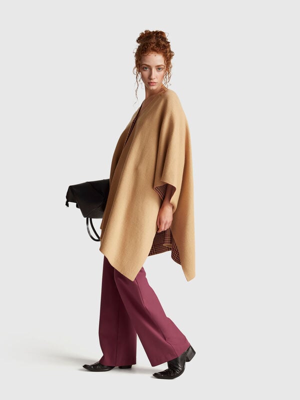 Mantella reversibile in misto cashmere Donna