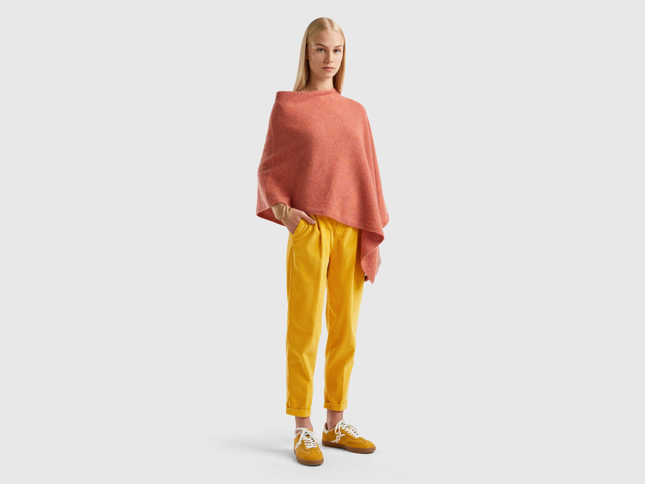 Tuta cashmere new arrivals benetton