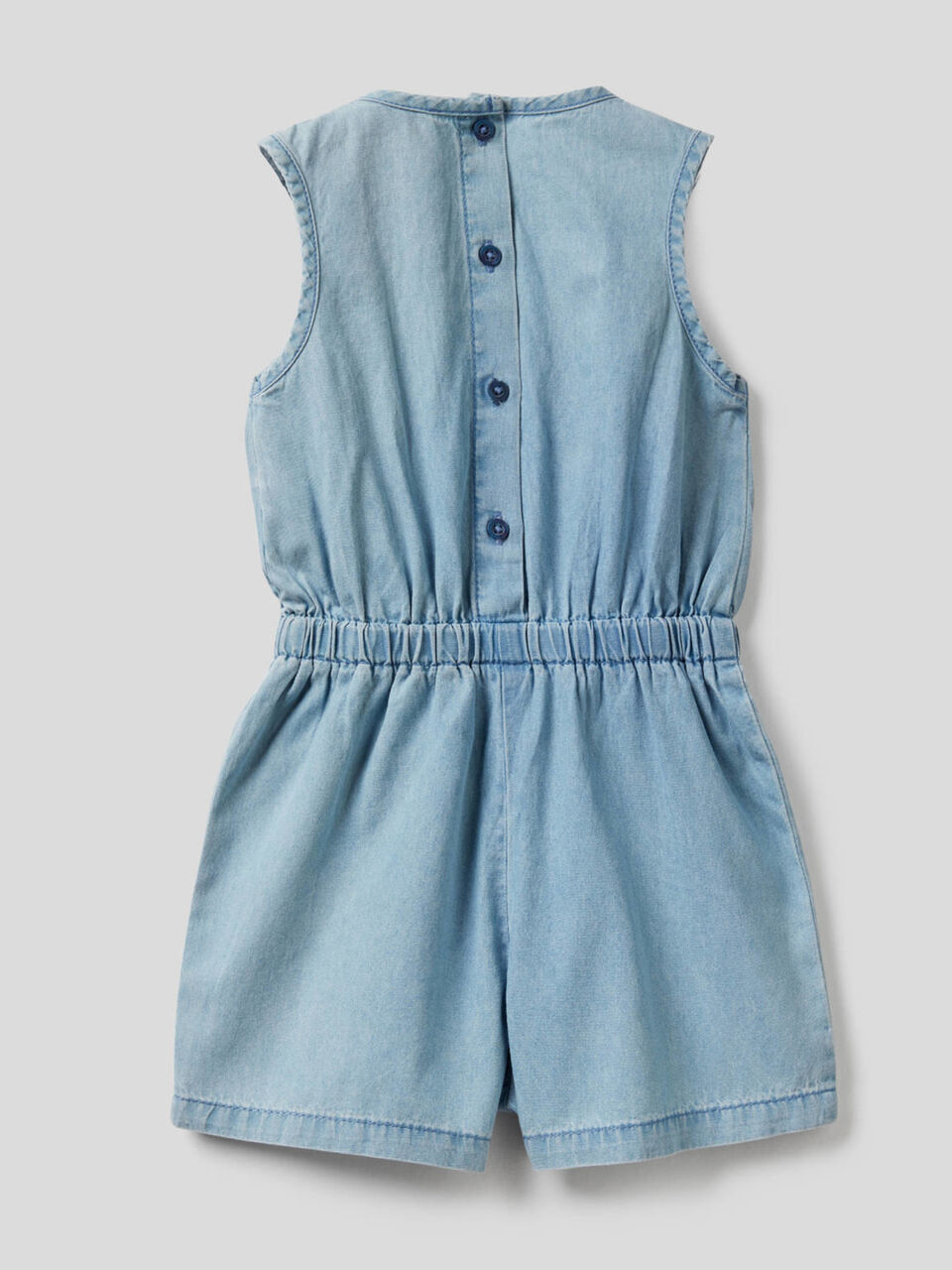 Tuta corta in jeans leggero image number 2