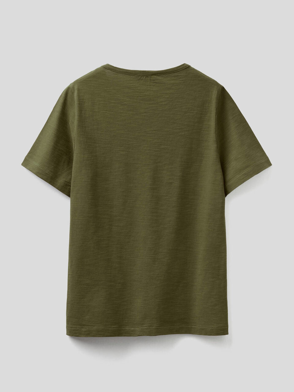 T-shirt tinta unita con taschino image number 2