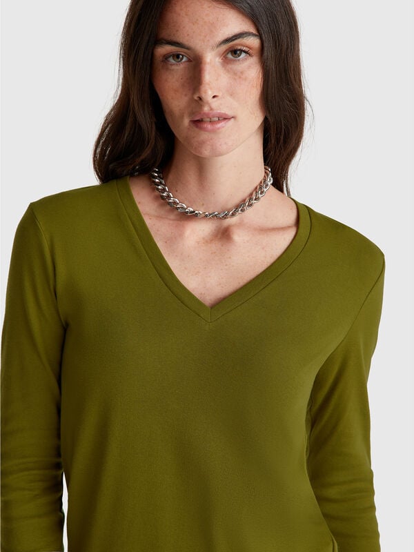 T-shirt  verde con scollo a V Donna