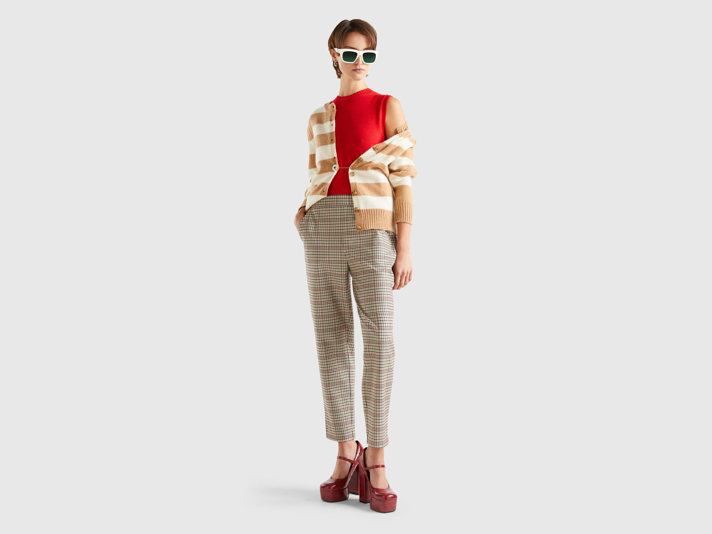 Pantaloni con elastico shop in vita benetton