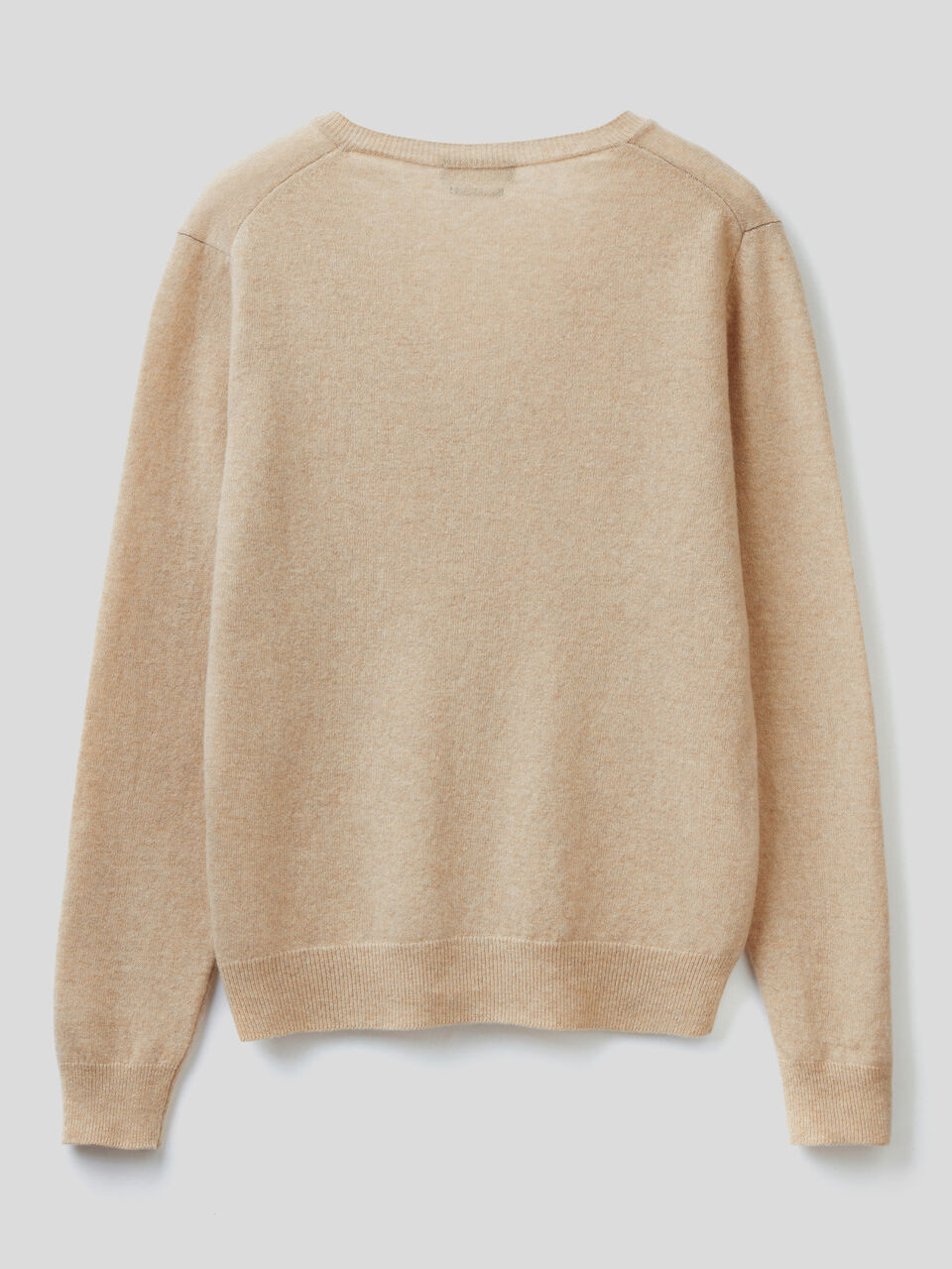 Maglia con scollo a V in pura lana vergine image number 2