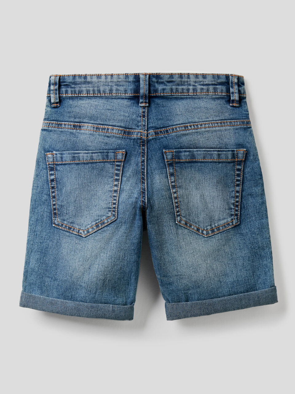 Bermuda slim fit image number 2