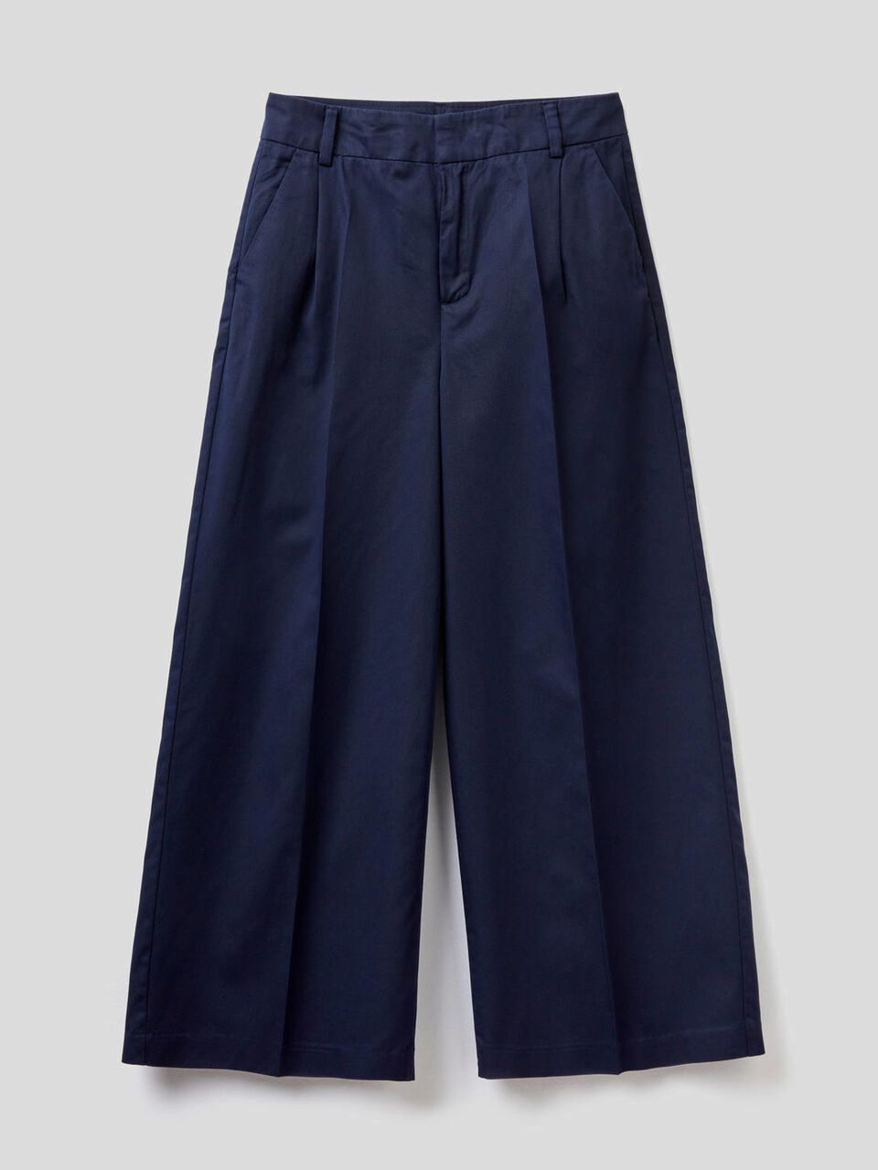 Pantaloni a gamba ampia con pinces image number 1
