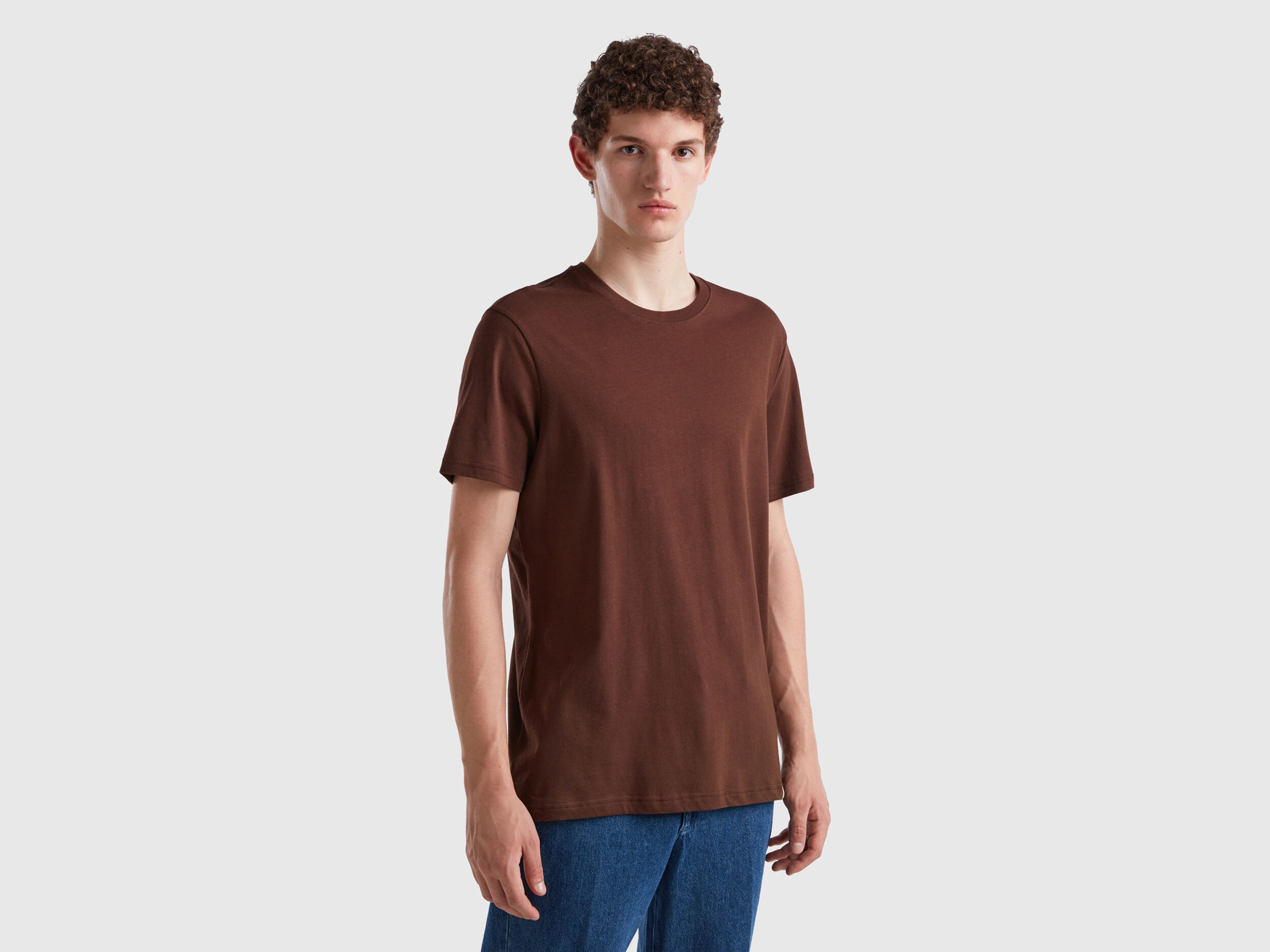 T shirt kyrie uomo marroni new arrivals
