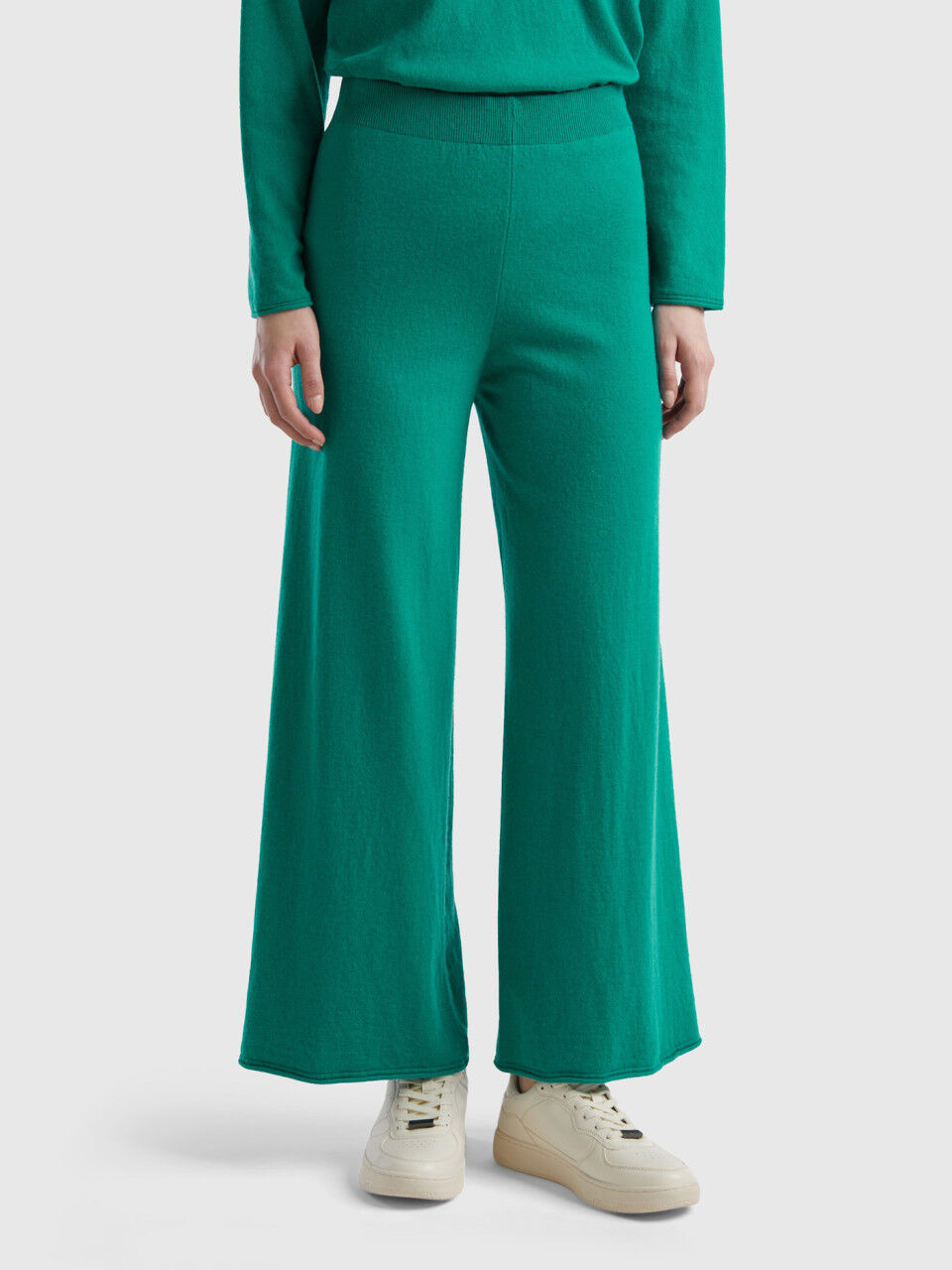 Benetton outlet pantaloni larghi