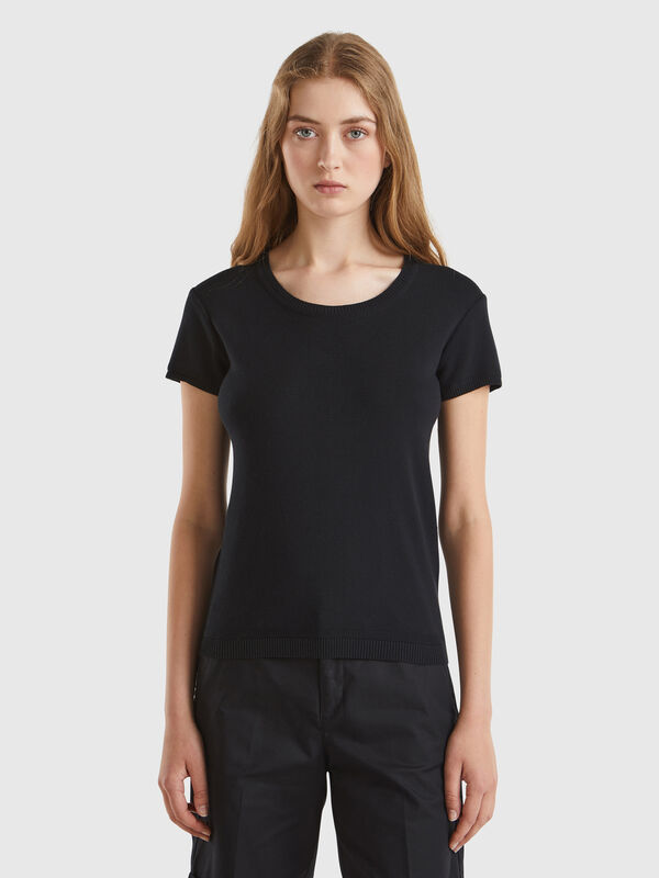 Maglia nera a manica corta Donna