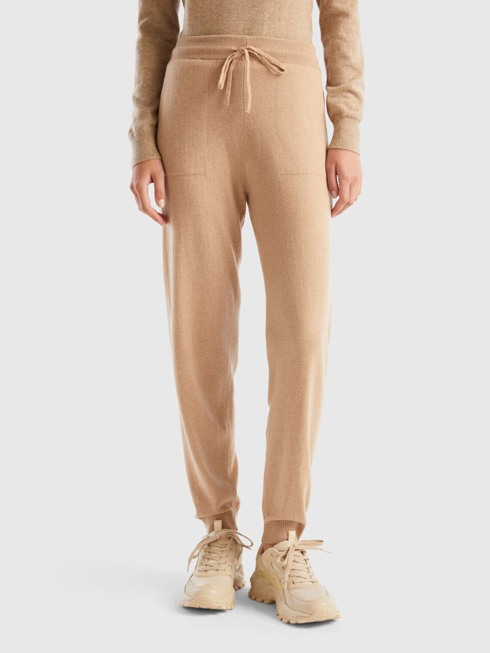 Benetton outlet pantaloni larghi