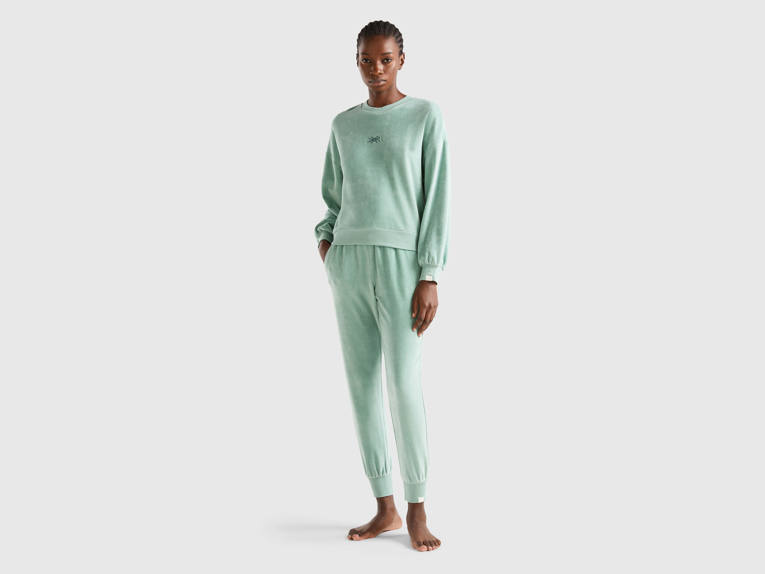 Tuta ciniglia outlet benetton