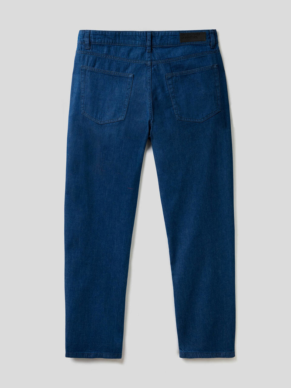 Jeans leggeri carrot fit image number 2
