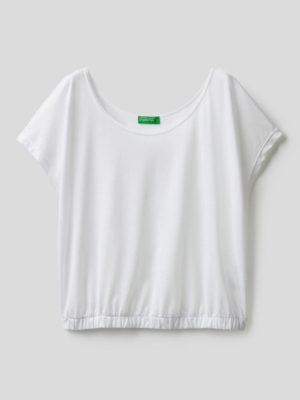 Blusa fluida con scollo rotondo image number 1