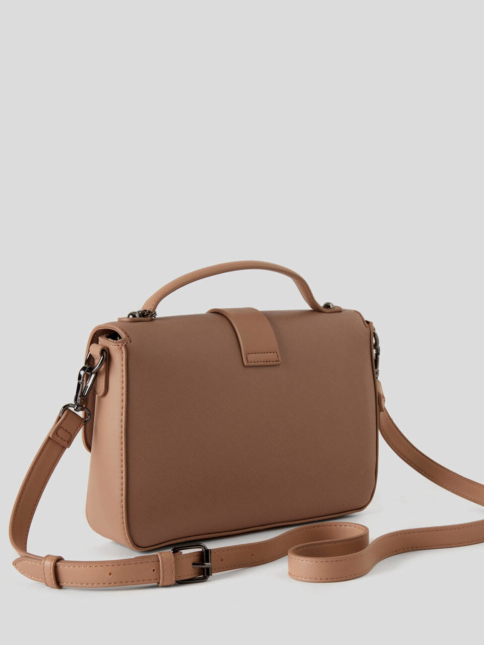 Borsa a tracolla con charm image number 2