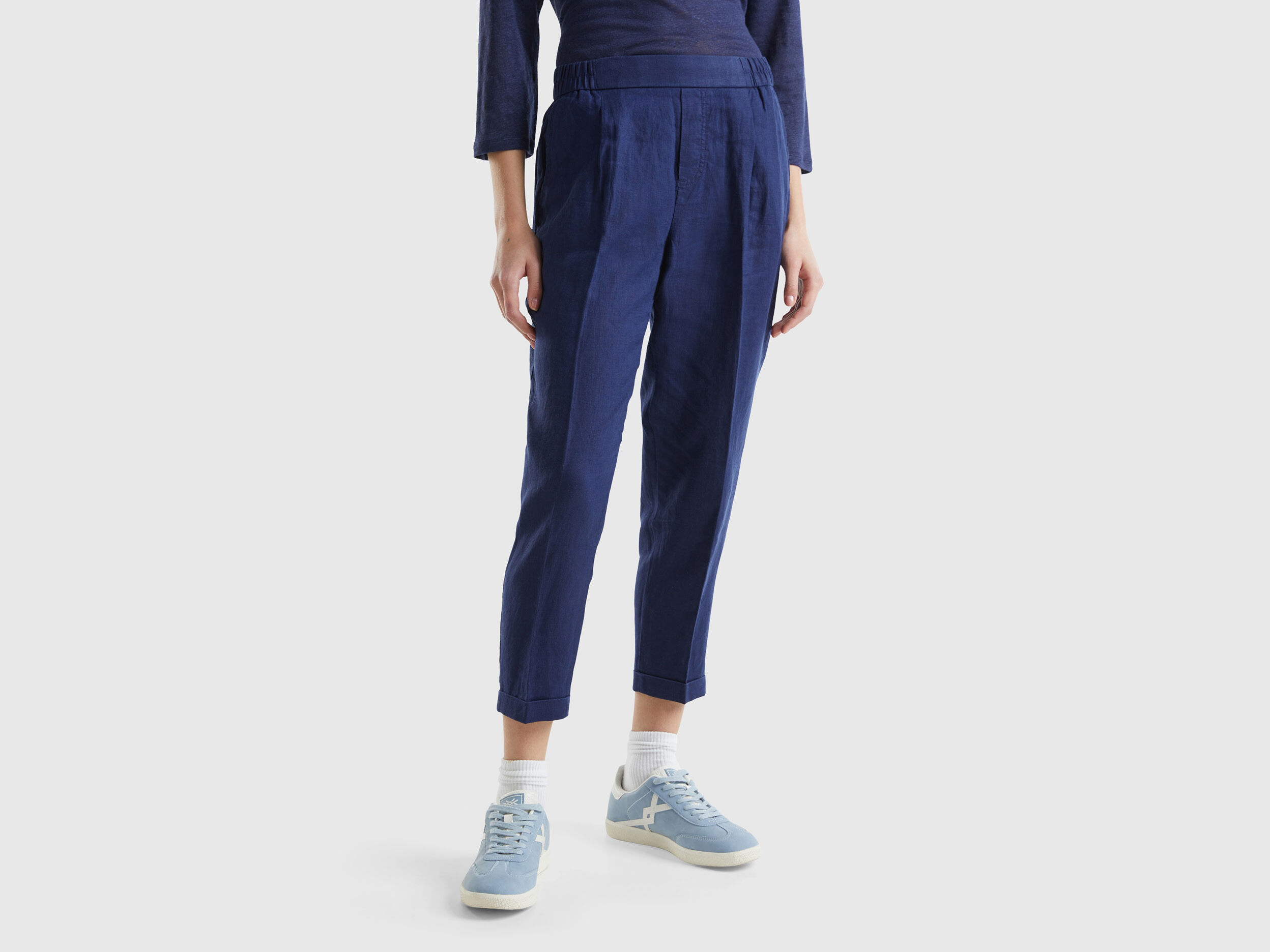 Pantaloni cropped in 100 lino Blu Scuro Benetton