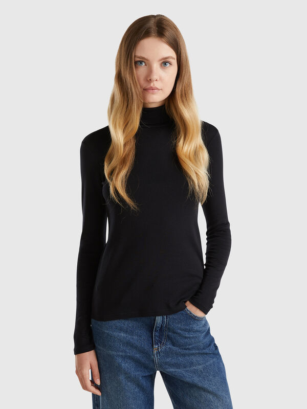 T-shirt a manica lunga con collo alto Donna
