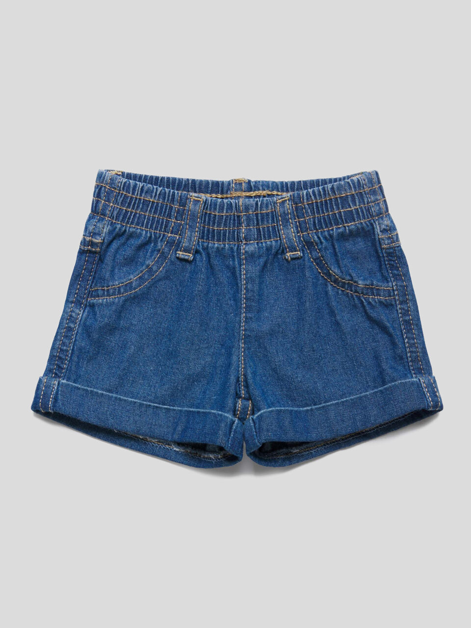 Shorts in denim image number 1