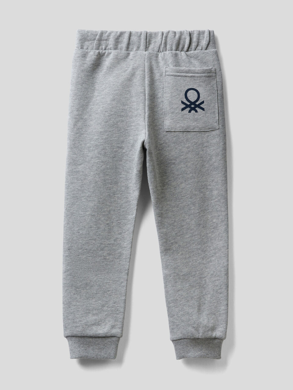 Pantaloni in felpa con taschino image number 2