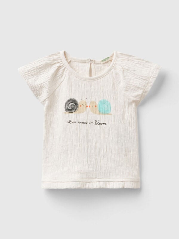 T-shirt con stampa e rouches Baby