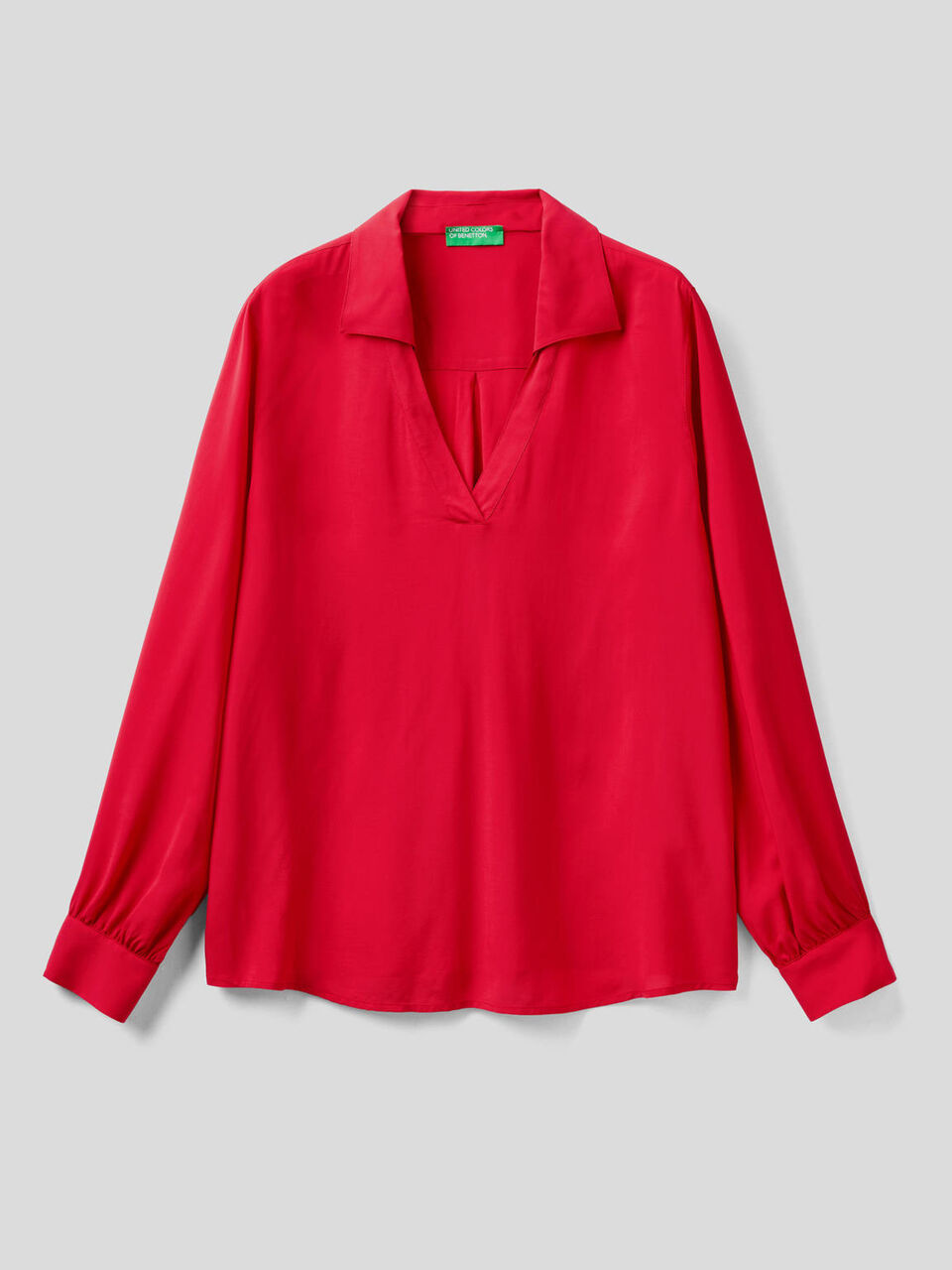 Camicia fluida con scollo a V image number 1