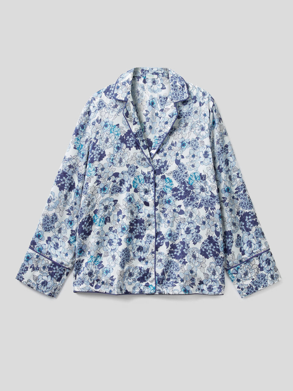 Blusa da pigiama con stampa floreale image number 1