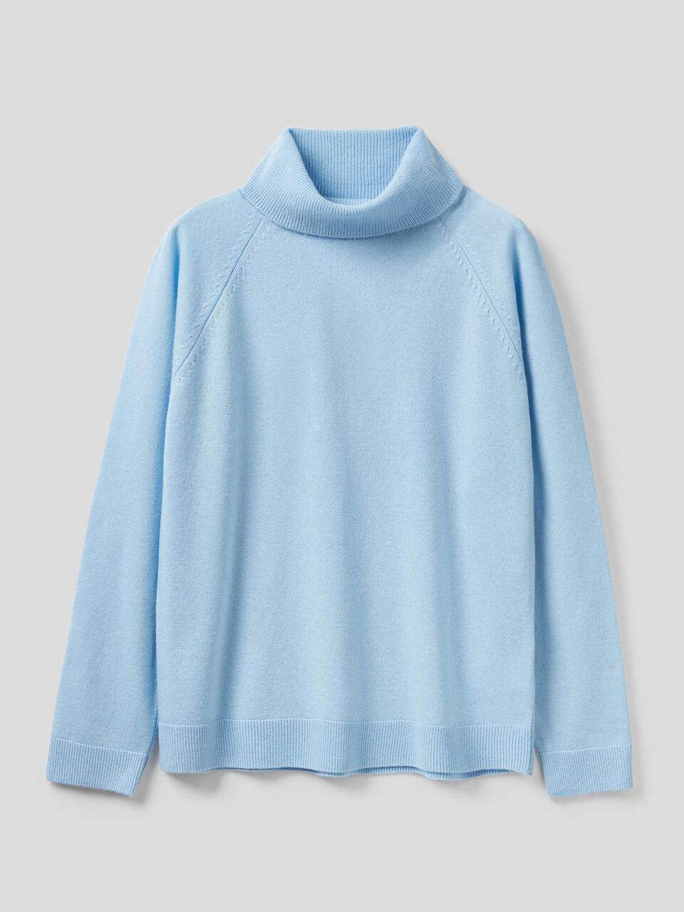 Maglione dolcevita in misto lana e cashmere image number 1