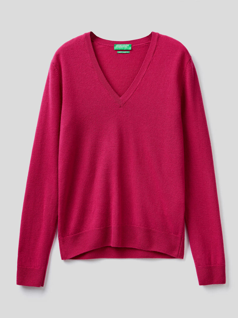 Maglia con scollo a V in pura lana vergine image number 1