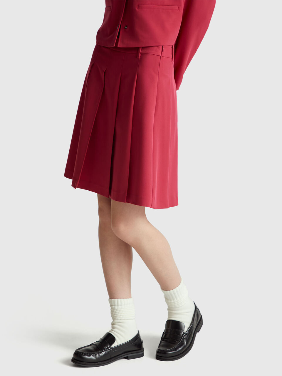 GONNA Donna image number null