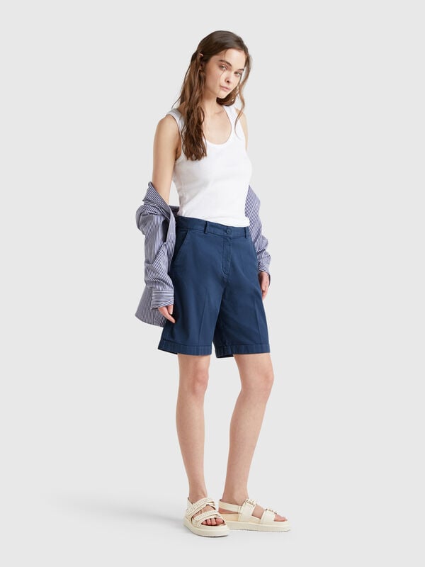 Bermuda con risvolto in cotone stretch Donna
