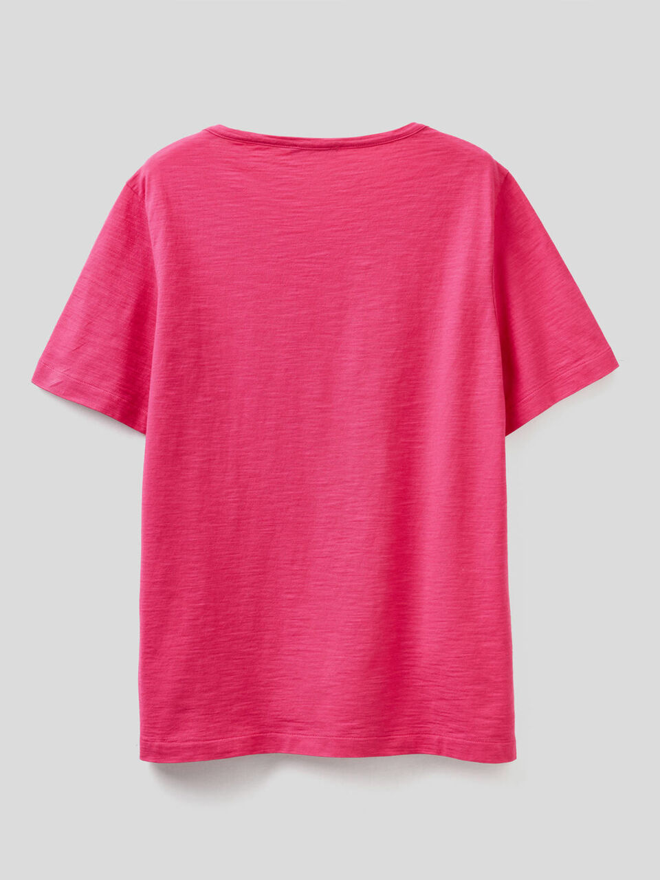 T-shirt tinta unita con taschino image number 2