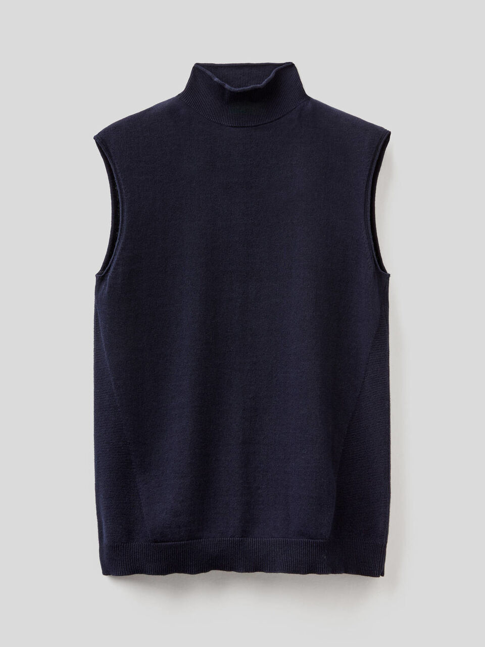 Maglia smanicata in misto cashmere image number 1