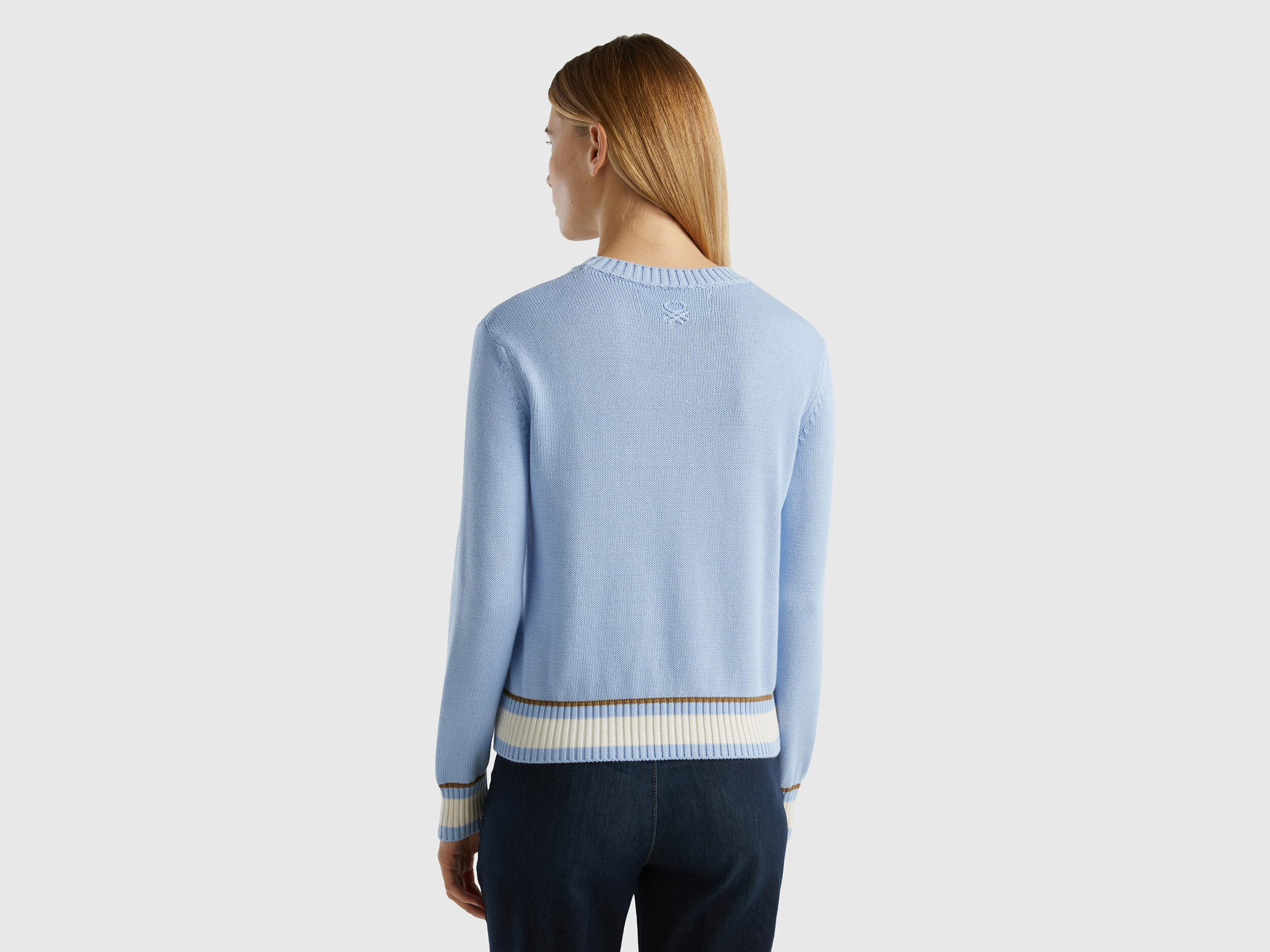 Maglia con intarsio cavallo Celeste Donna Benetton
