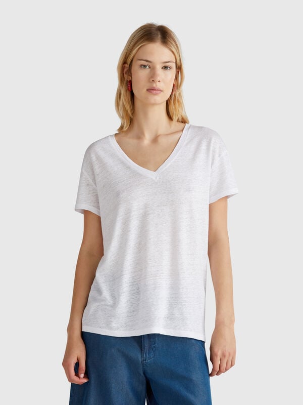 T-shirt scollo a V in puro lino Donna