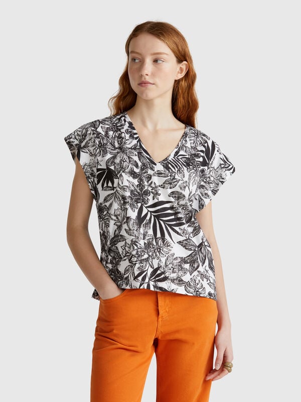 Maglietta con stampa fiori Donna